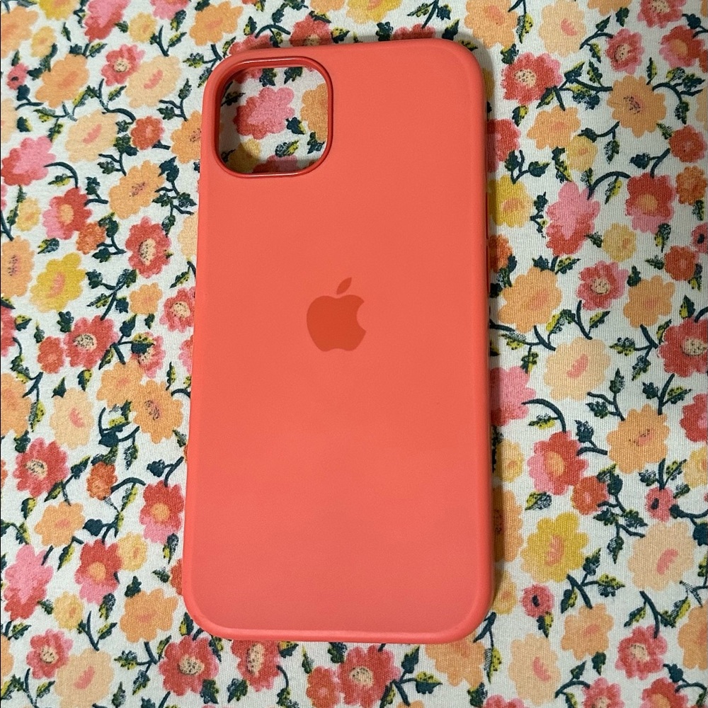 iPhone 13 Magsafe Apple Silicon Case